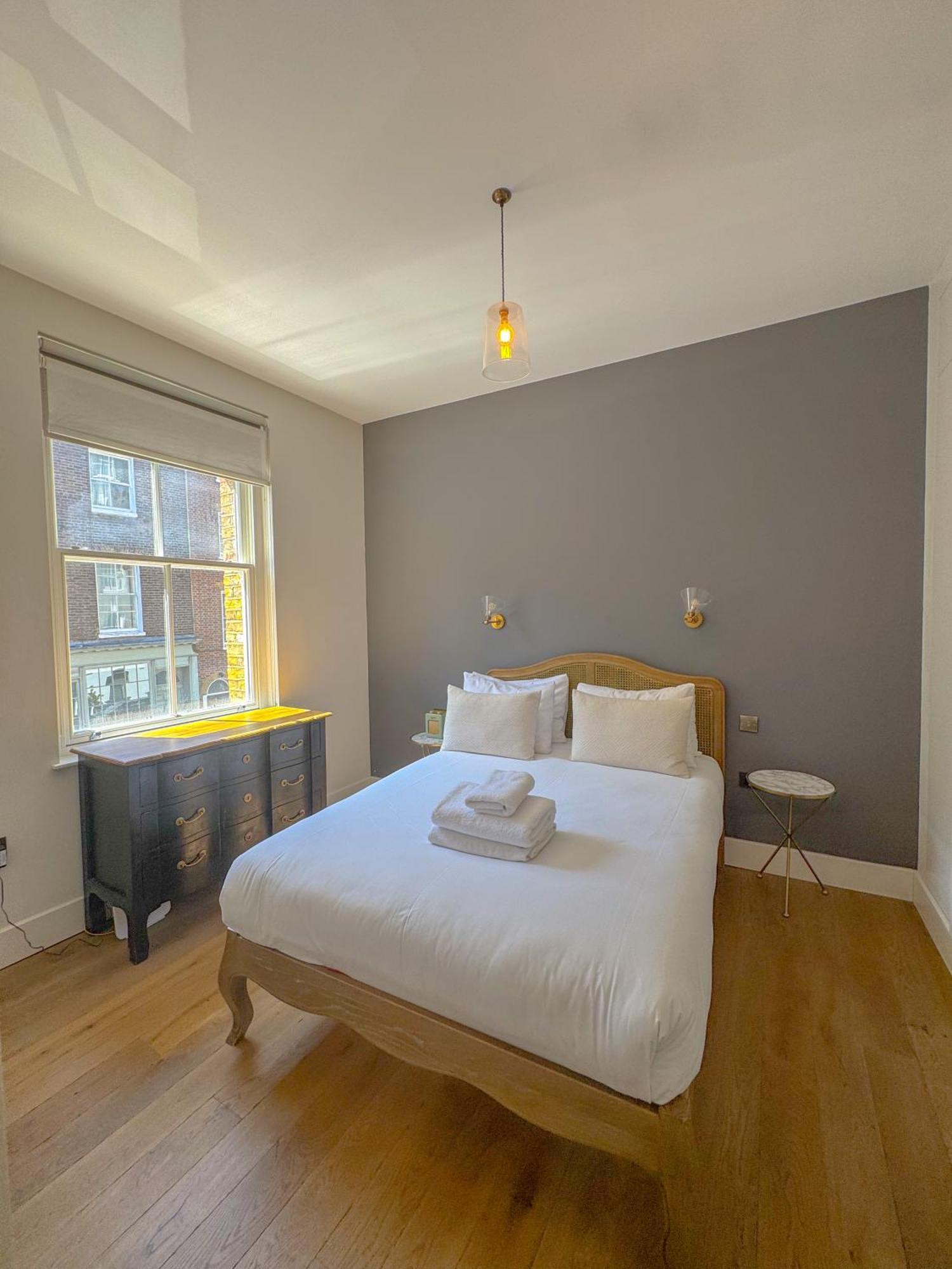Whitfield Street Apartments London Eksteriør billede